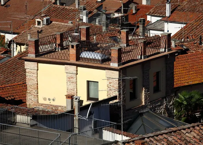 Torre Medioevale D'Uguccione